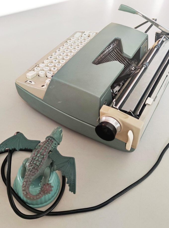 Electric Typewriter Smith Corona Electric 120