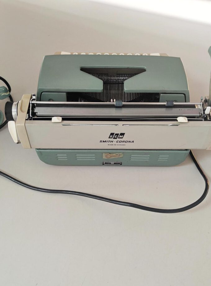 Electric Typewriter Smith Corona Electric 120