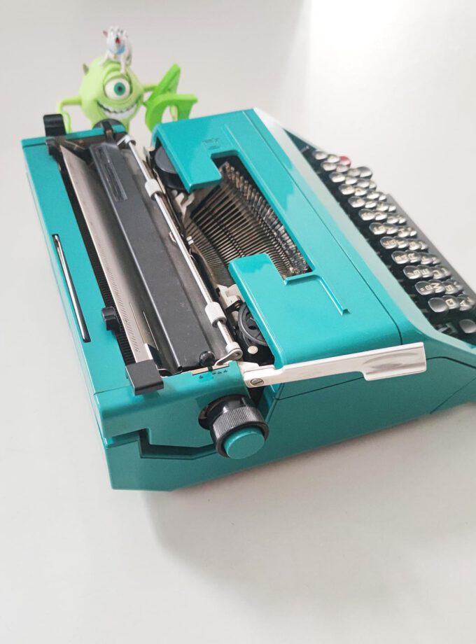 Vintage Olivetti Studio 45