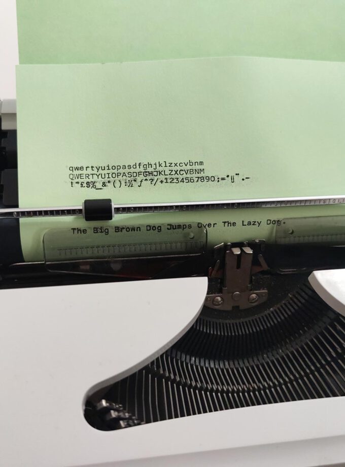 Vintage Erika Light Grey Typewriter Cubic