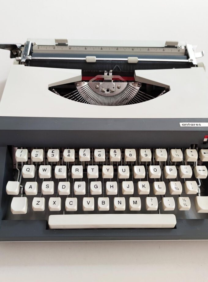 Vintage Antares 120 Duotone Grey Typewriter