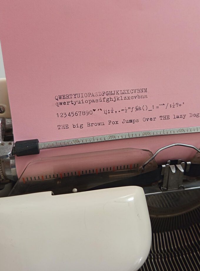 Vintage Voss S24 Typewriter