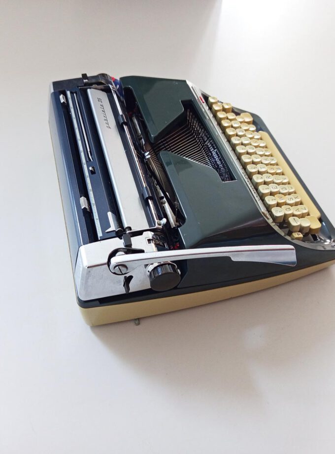 Vintage Bluish Triumph Gabriele 35 Typewriter