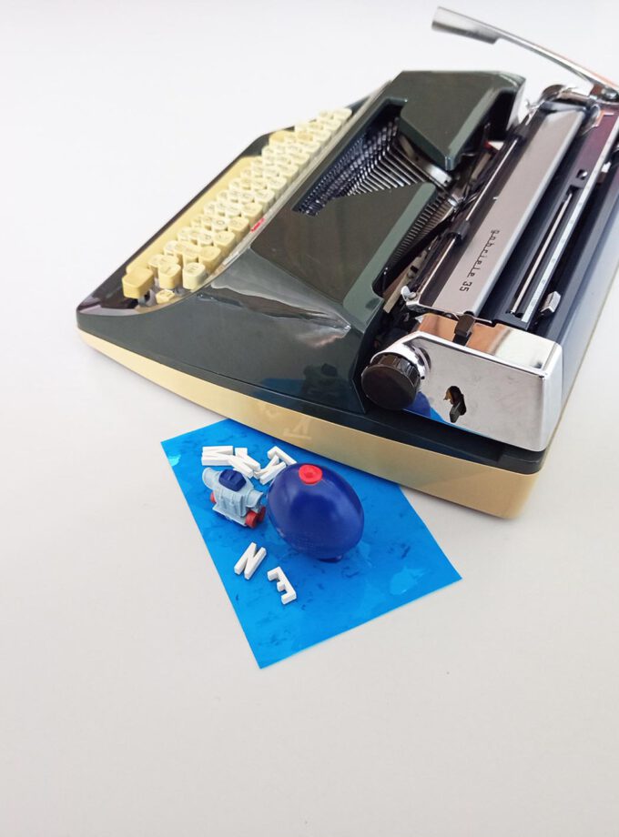 Vintage Bluish Triumph Gabriele 35 Typewriter