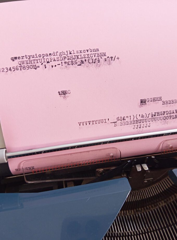 Vintage Vendex 1000 Typewriter SALE