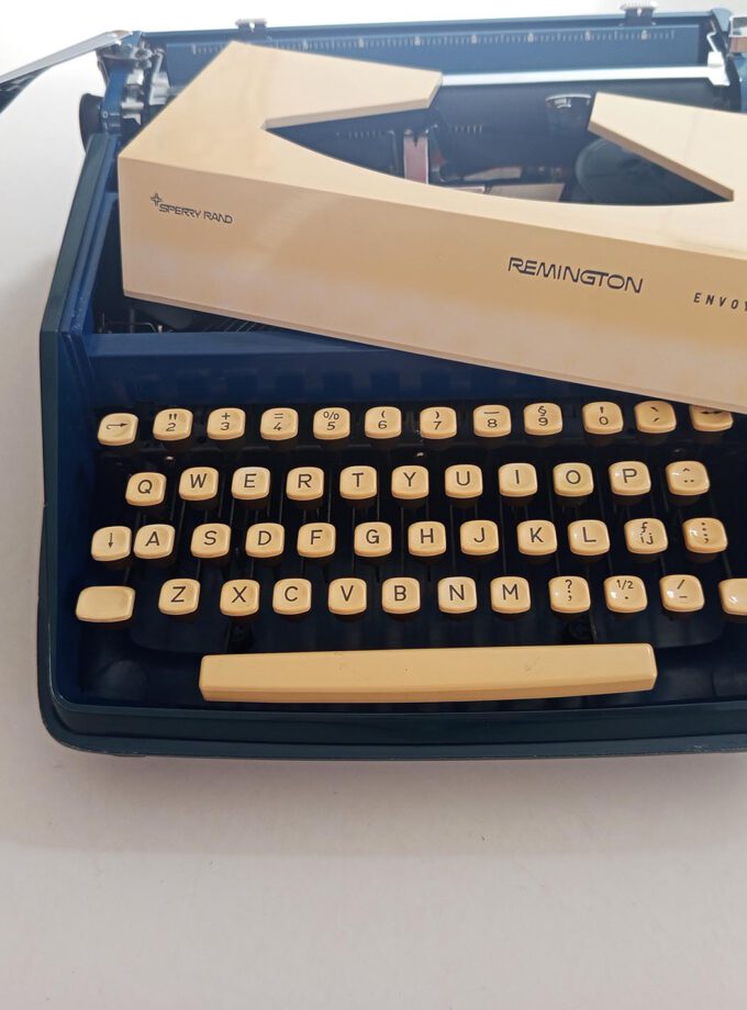 Vintage Sperry Remington Rand Envoy III Dark Blue Typewriter