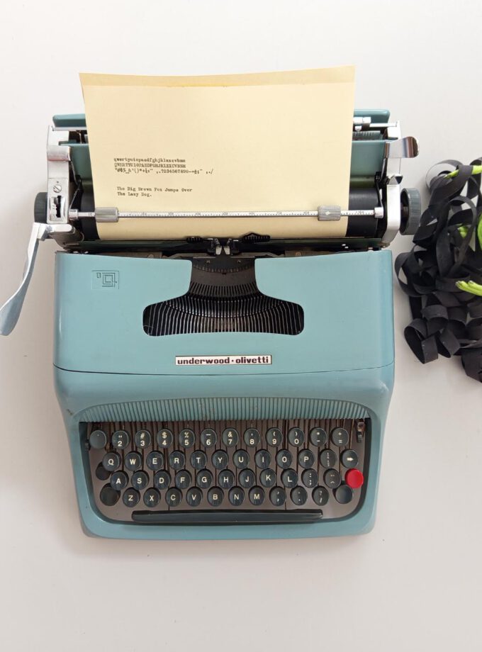 Vintage Underwood Olivetti (Studio 44) Typewriter BlueGreen