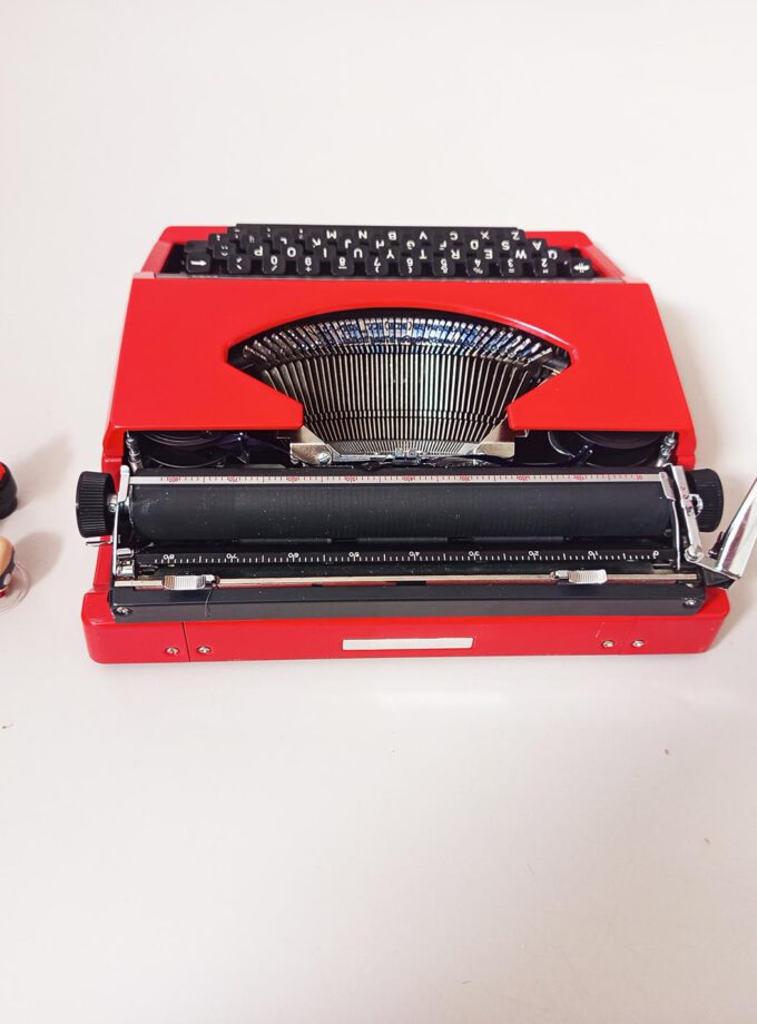 Vintage Red Remington Sperry Idool Typewriter
