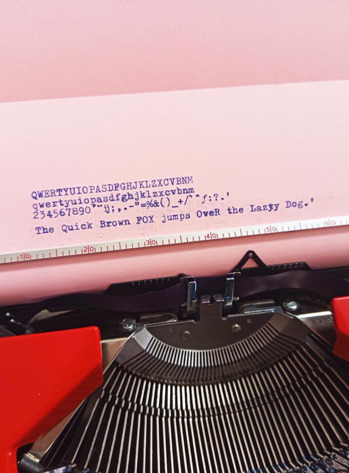 Vintage Red Remington Sperry Idool Typewriter