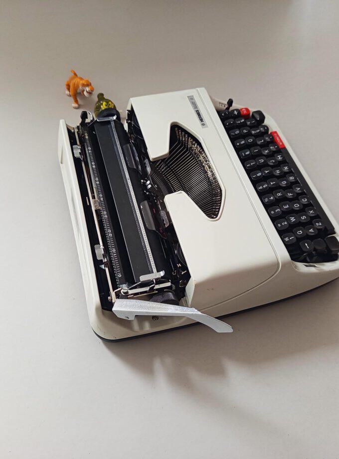 Vintage Hermes Baby S Typewriter Cubic