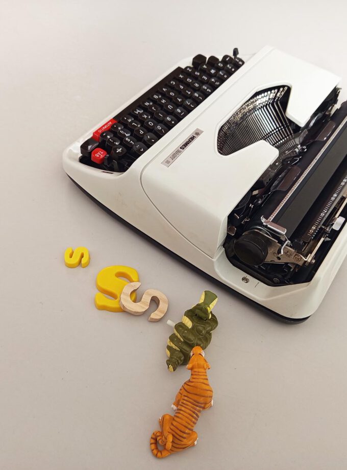 Vintage Hermes Baby S Typewriter Cubic