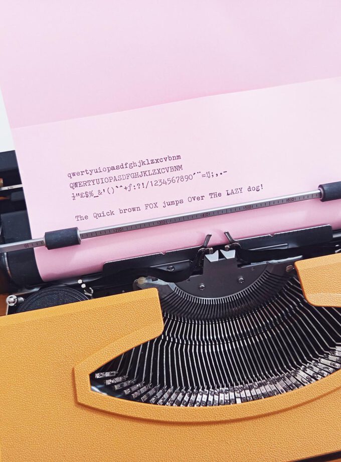 Electric Typewriter Ocher YELLOW Vendex 3600 Electric