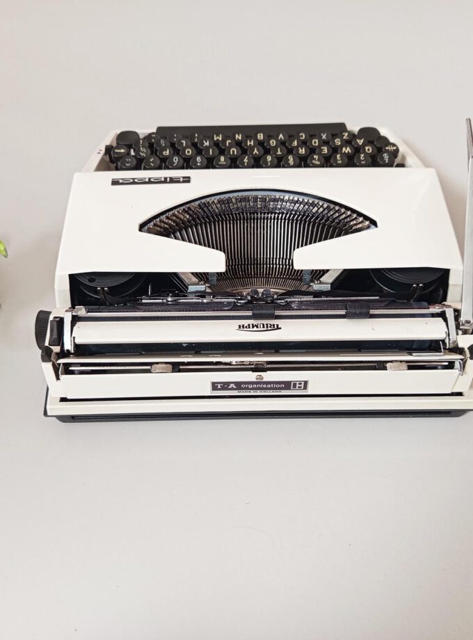 Vintage Tippa Triumph Typewriter Light